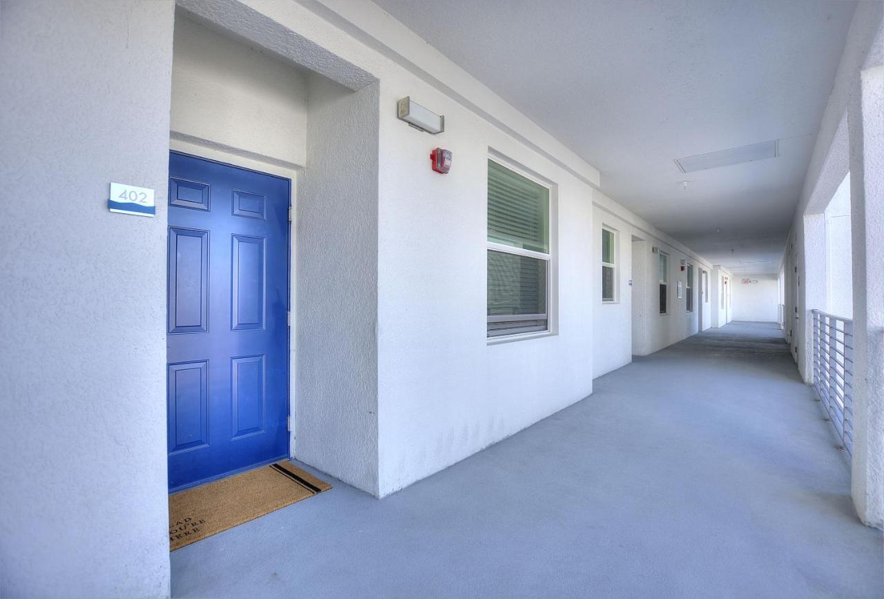Duck House At Storey By Shine #992 Apts Apartment